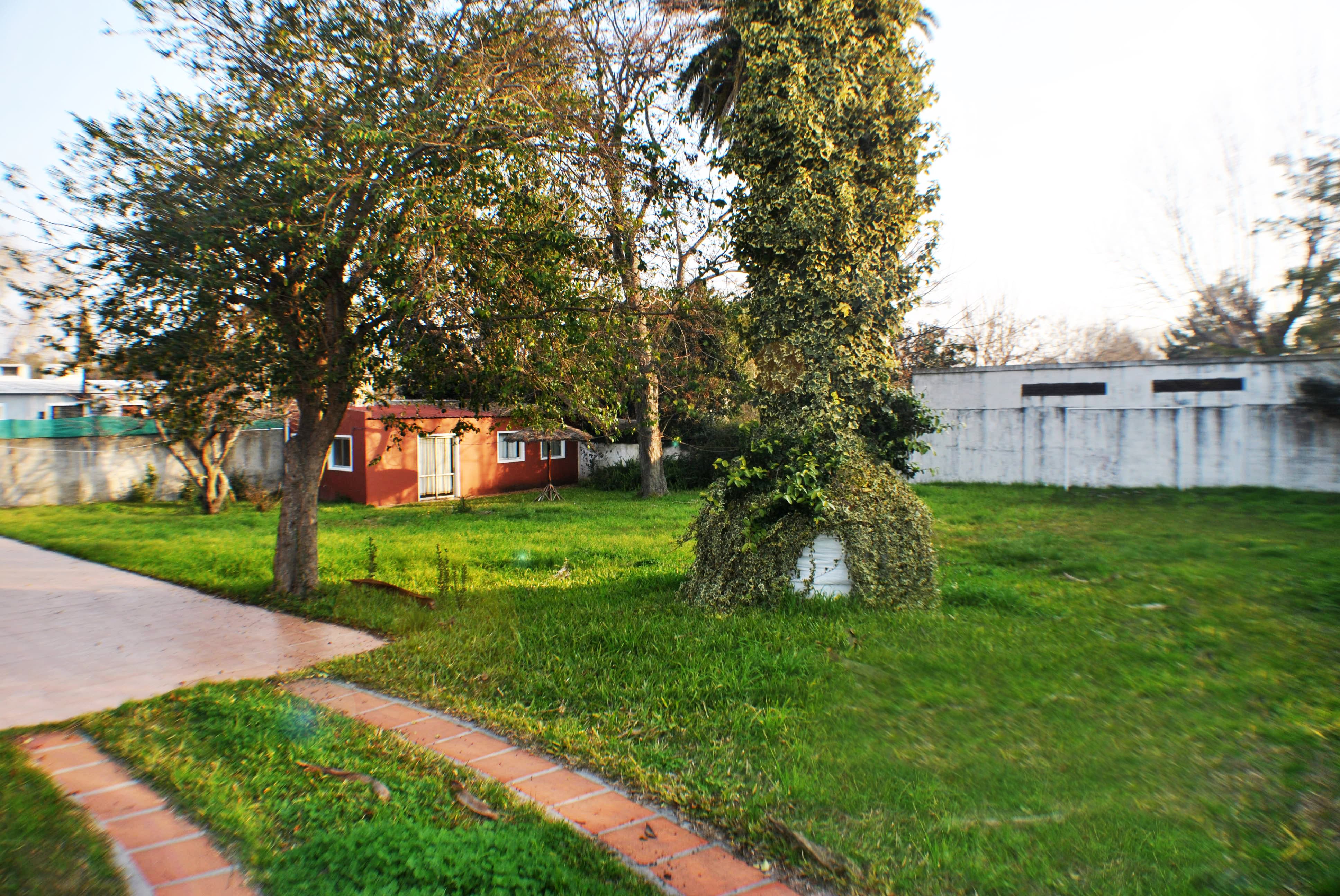 Imagen 9 de Casa de grandes dimensiones, ambientes espaciosos, confortables y luminosos.