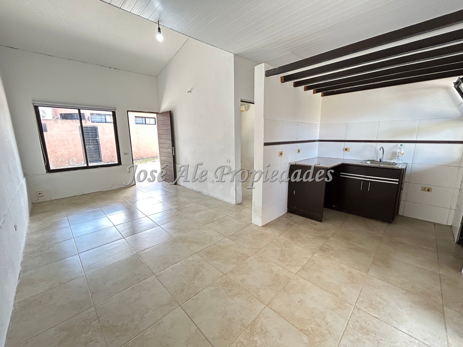 Imagen 5 de Apartamento de 1 dormitorio ubicado a metros de la Plaza de Toros, Colonia.