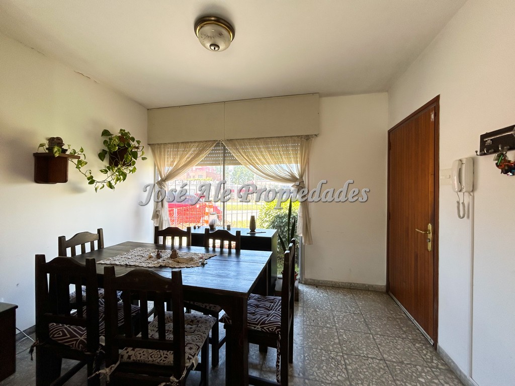 Imagen 5 de EN VENTA Y EN ALQUILER Casa en excelente ubicación, a pocos metros del centro de la ciudad.