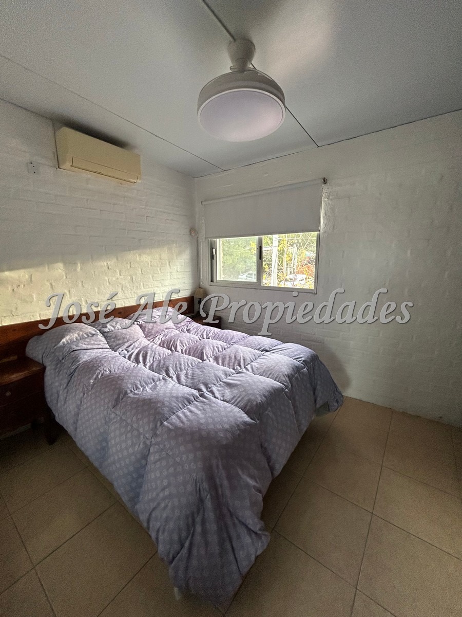 Imagen 6 de EN VENTA Impecable vivienda de 3 dormitorios, ubicada en excelente zona cerca de todos los servicios.
